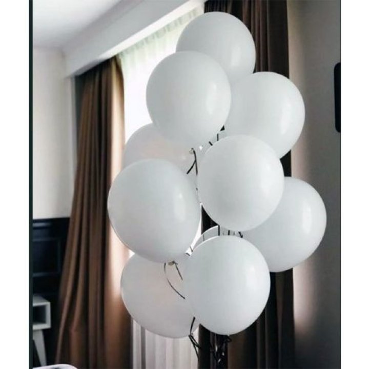 Фонтан шаров "Облако" в Красноярске