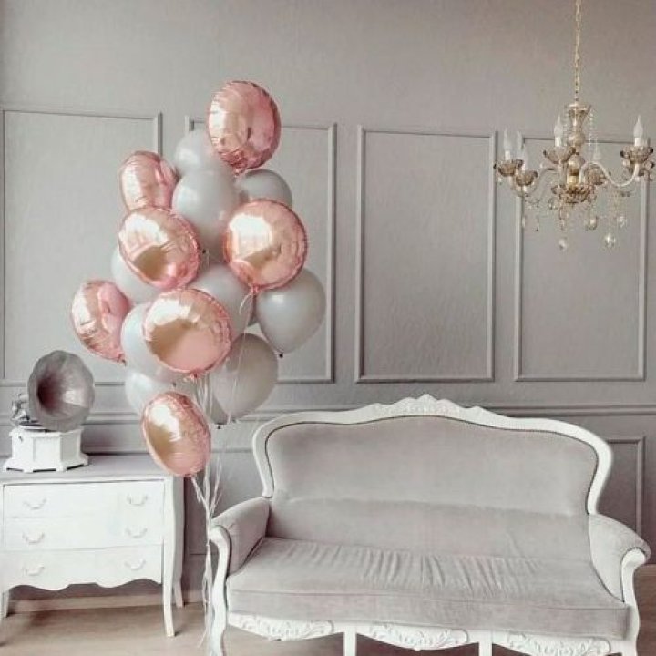 Фонтан шаров "Софт рози" в Красноярске