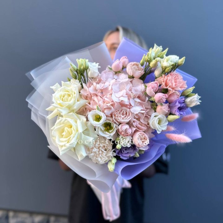 Букет "Виолет дрим" в Красноярске