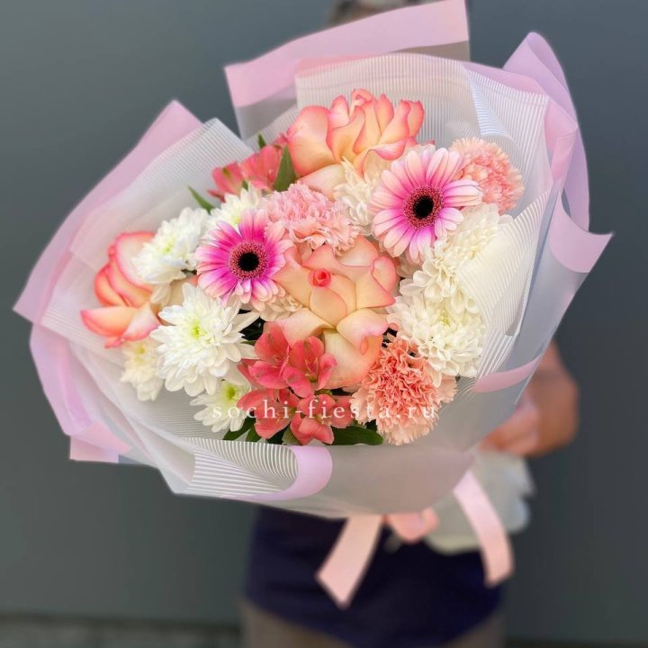 Яркий букет "Спринг" в Красноярске