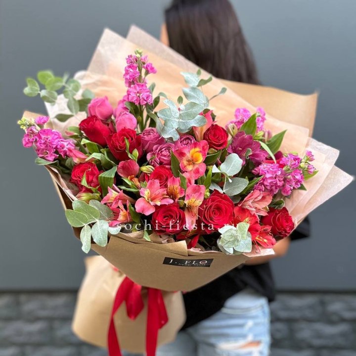 Дизайнерский букет №3 в Красноярске