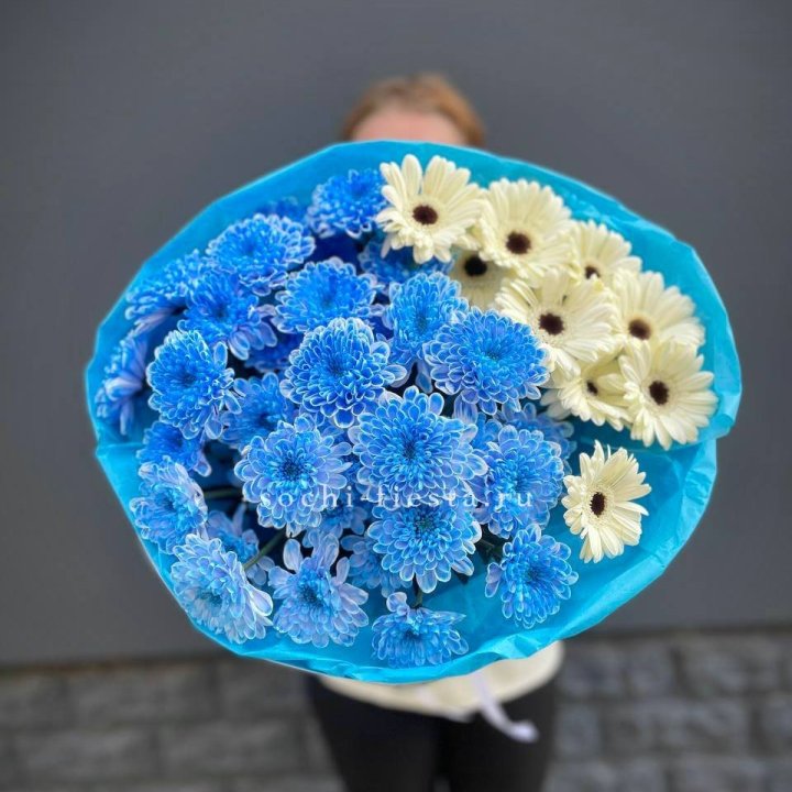 Букет хризантем и гербер в Красноярске