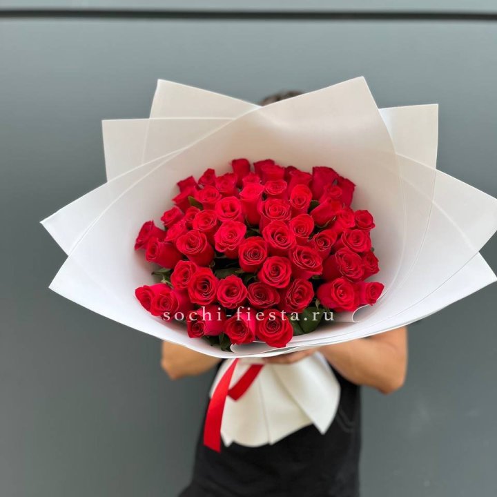 51  красная роза в Красноярске