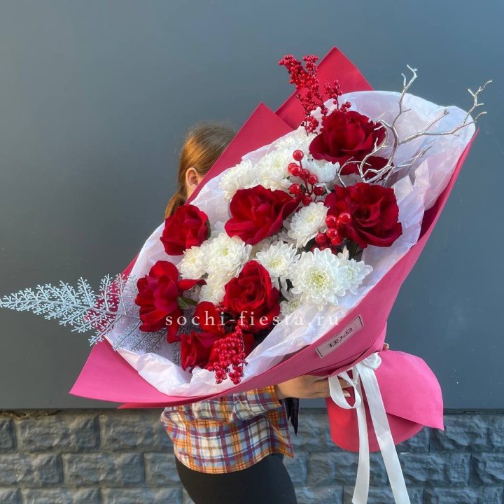 Букет "Яркая зима" в Красноярске