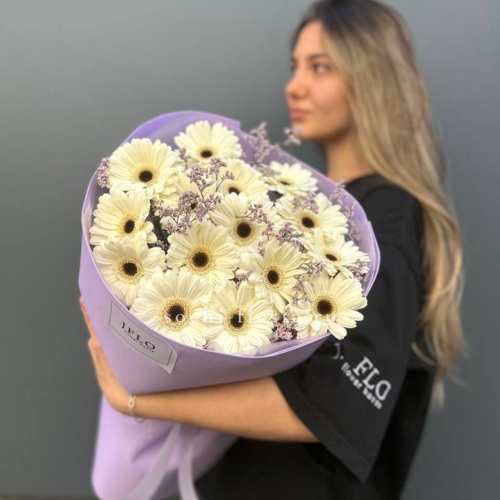Букет голландских гербер "Лавандер" в Красноярске