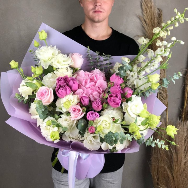 Дизайнерский букет "Венера" в Красноярске