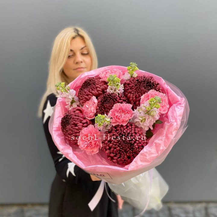 Букет "Сияющая любовь" в Красноярске