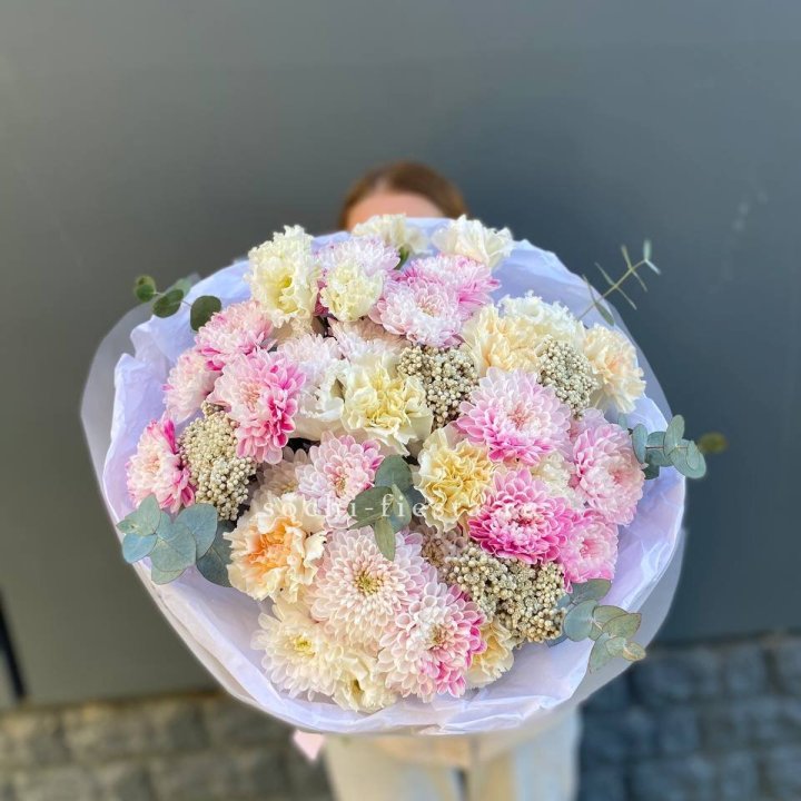 Букет из стойких цветов  в Красноярске