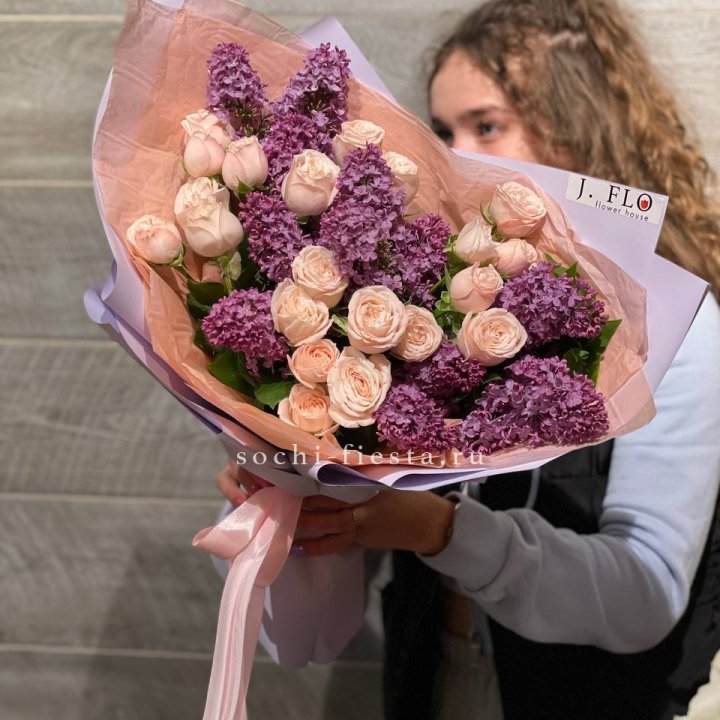 Букет "Лиловая весна" в Красноярске
