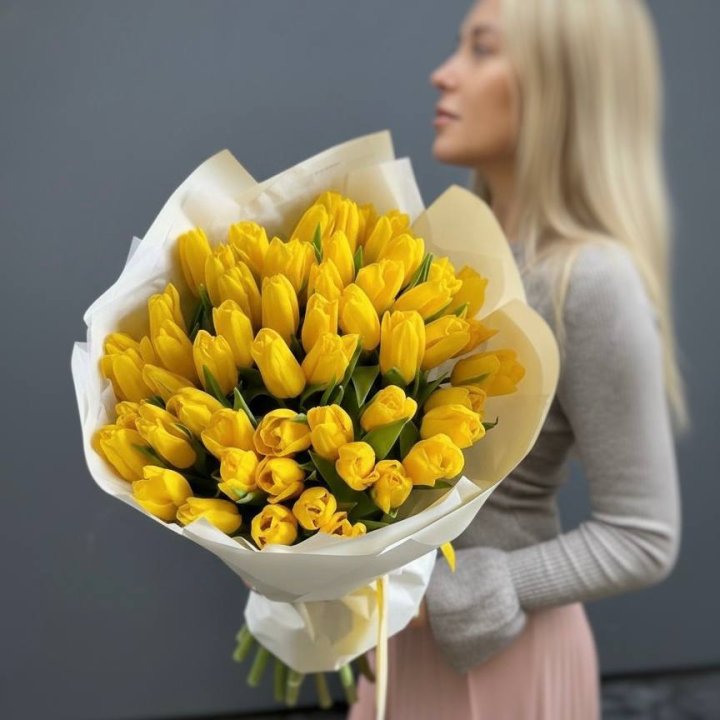 51 желтый тюльпан в Красноярске