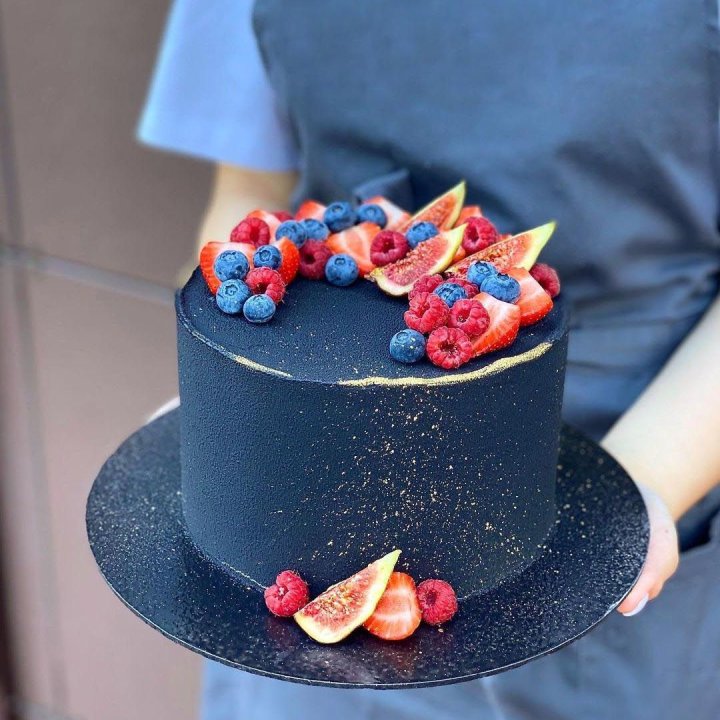 Торт "Черный лебедь" в Красноярске