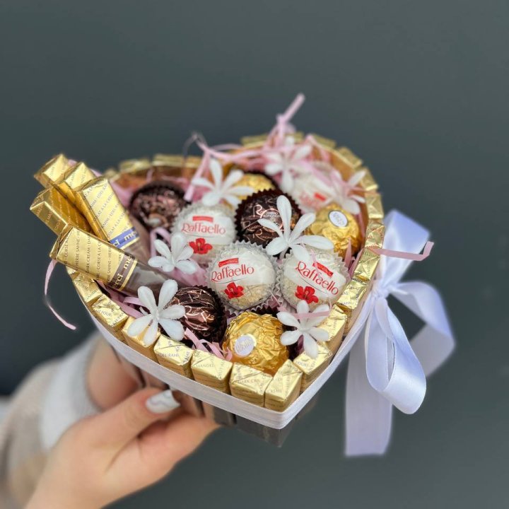 Подарочный набор шоколада в Красноярске