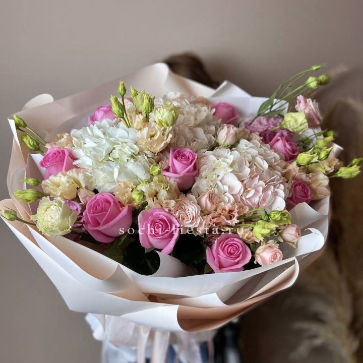 Дизайнерский букет "Каролина" в Красноярске