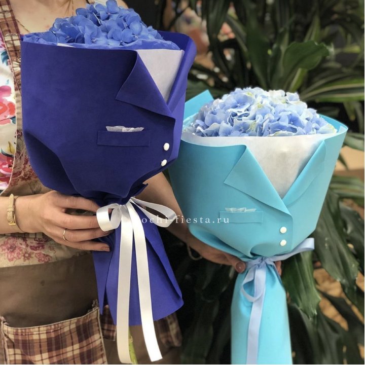 Букет с гортензией с пиджаком в Красноярске
