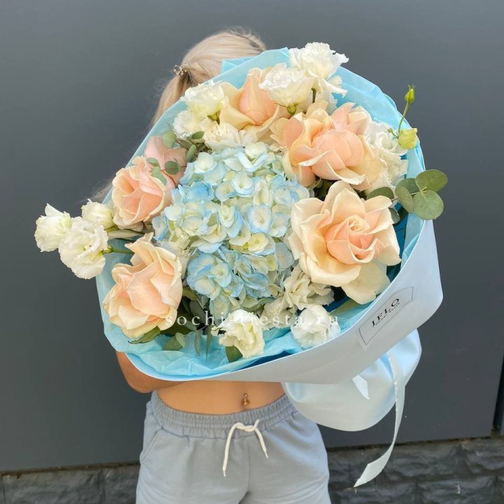 Сборный букет "Голубой закат" в Красноярске