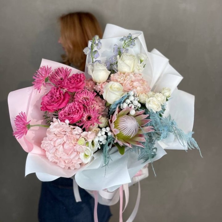 Дизайнерский букет "Фантастик" в Красноярске