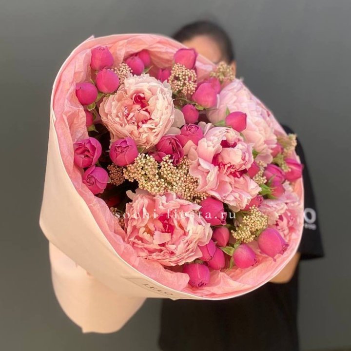 Букет с пионами "Преференс" в Красноярске