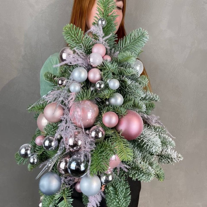 Новогодняя елочка "Розе голд" в Красноярске