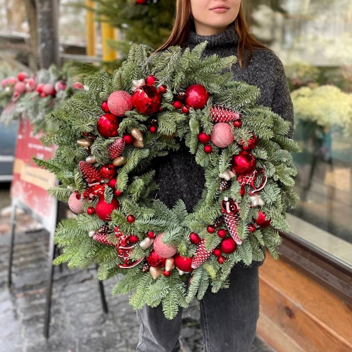 Рождественский венок  в Красноярске