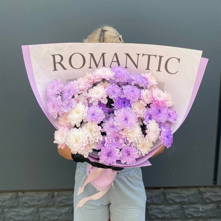 Букет сиреневых хризантем в Красноярске