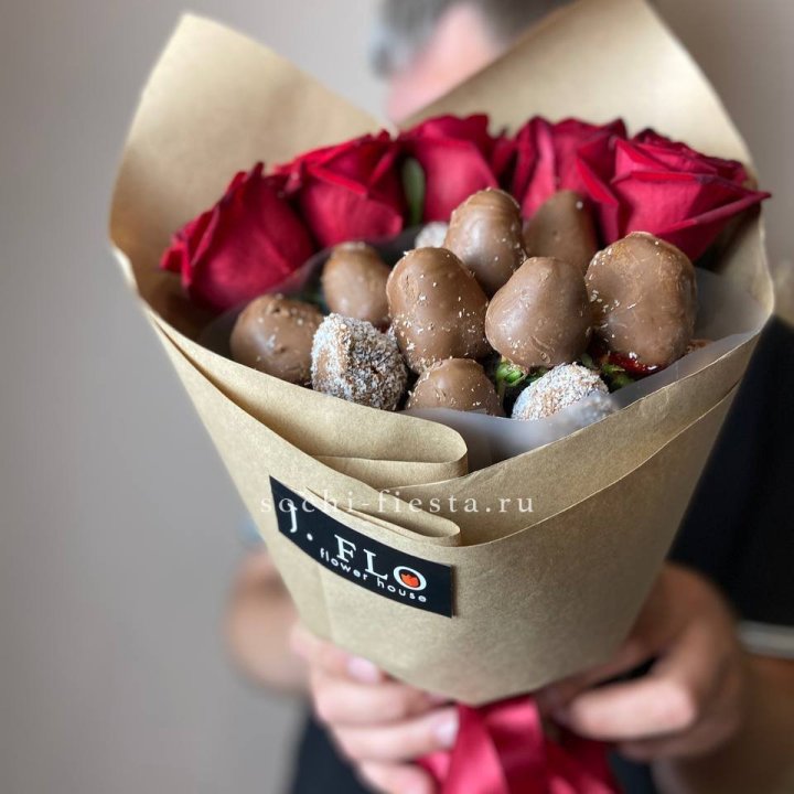 "Тандем с шоколадной клубникой" в Красноярске