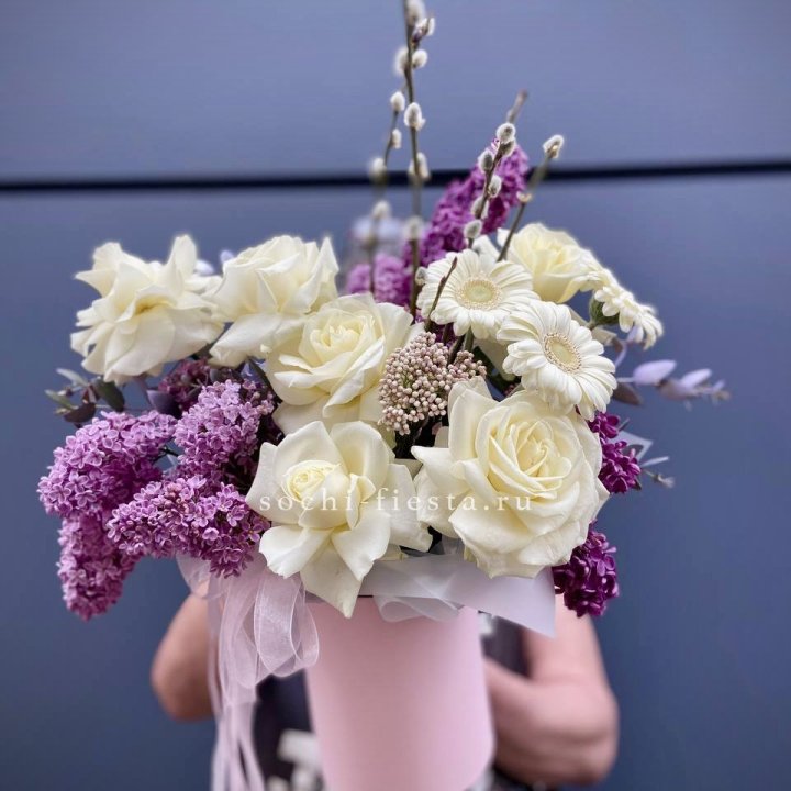 Цветочный бокс "Светлое Воскресенье" в Красноярске