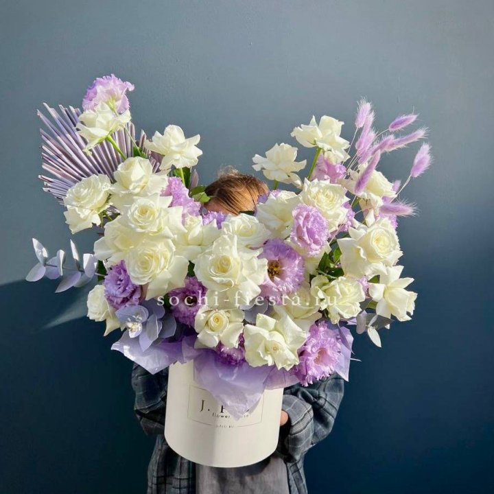 Цветочный бокс "Изабель" в Красноярске