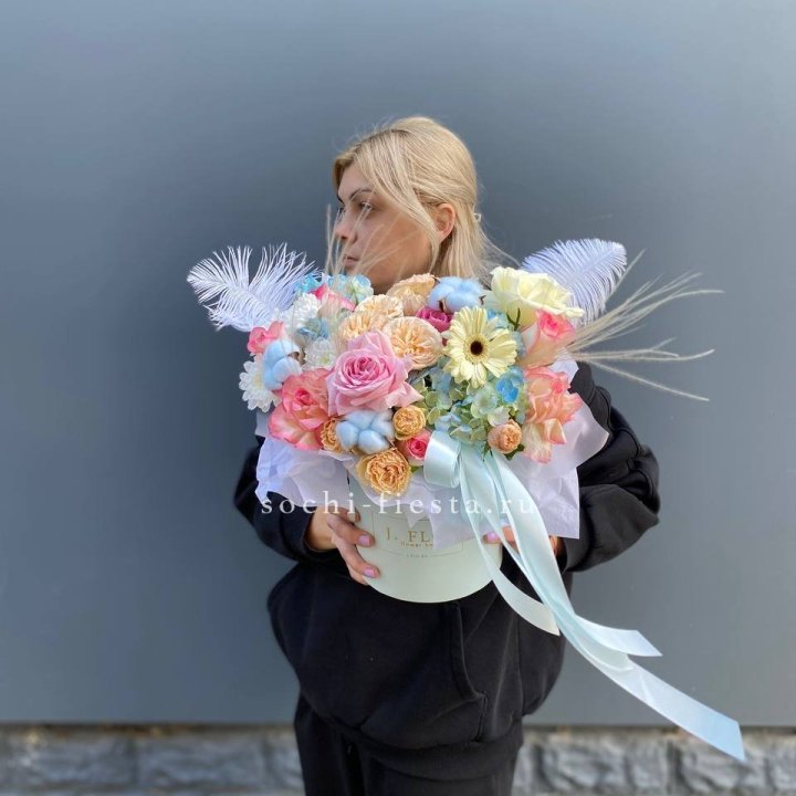 Бокс "Голубая нева" в Красноярске