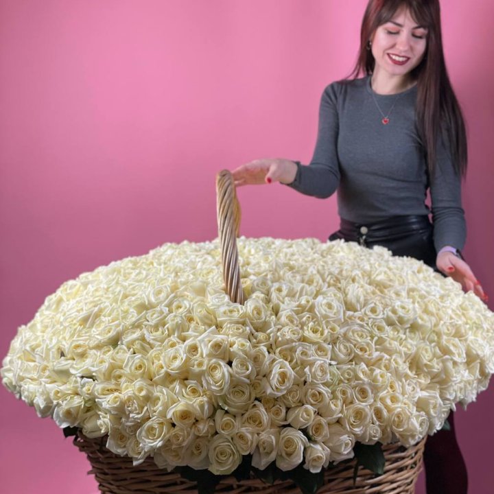 1001 белая роза в Красноярске