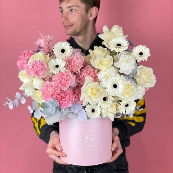 Дизайнерский бокс "Индира" в Красноярске