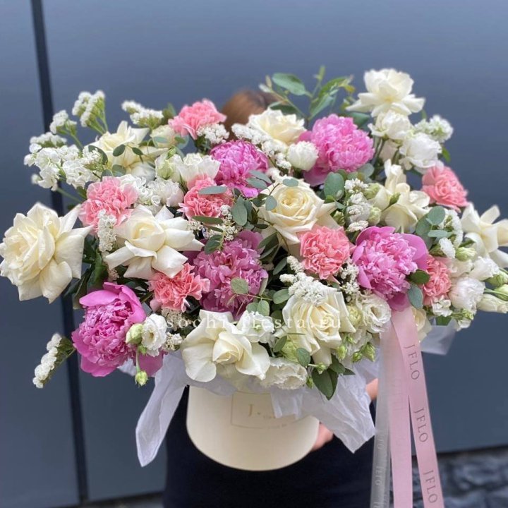 Дизайнерский бокс "Амор этерна" в Красноярске