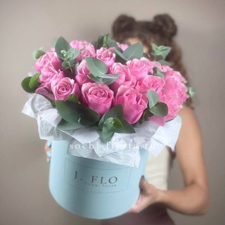 Бокс 27 роз в Красноярске