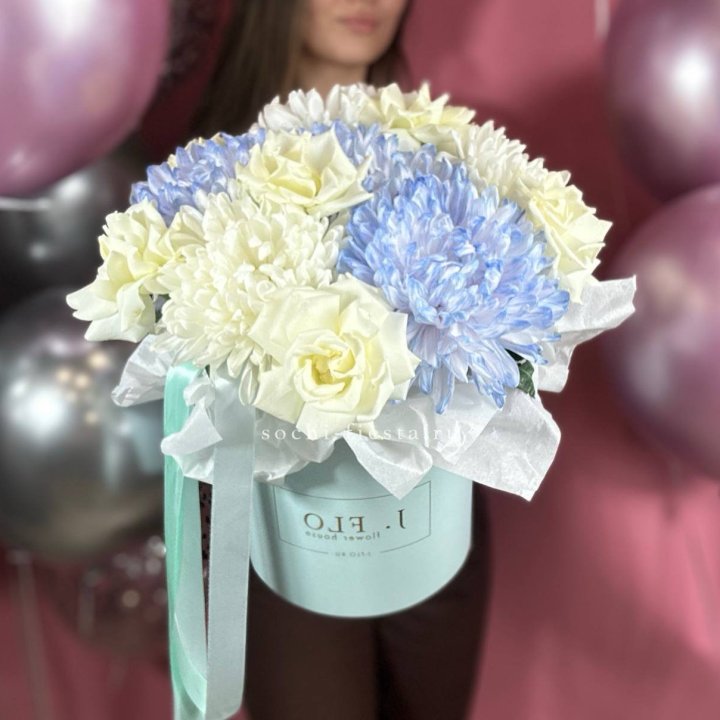 Коробка с цветами "Вольта" в Красноярске