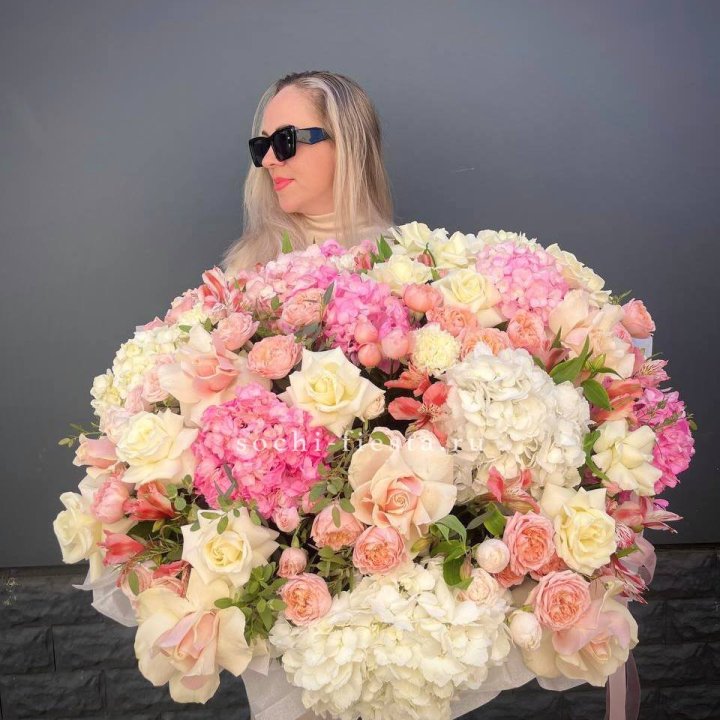 Корзина "Волшебная фиэрия" в Красноярске