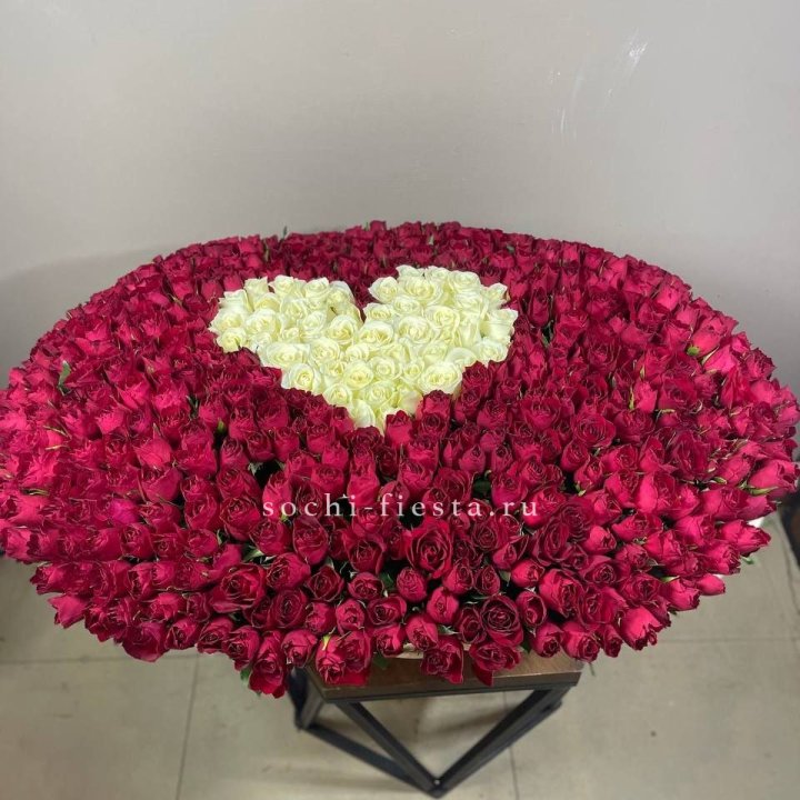 501 роза в корзине в Красноярске