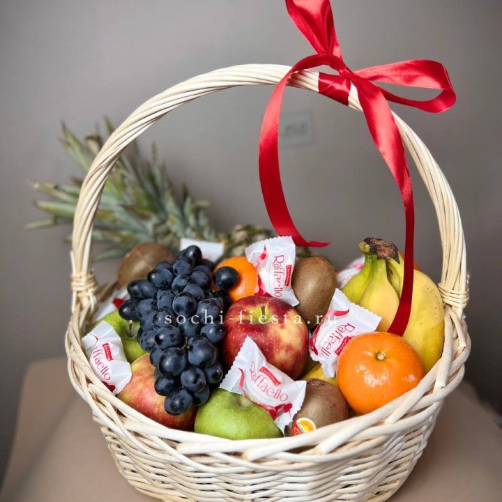 Фруктовая корзина №3 в Красноярске