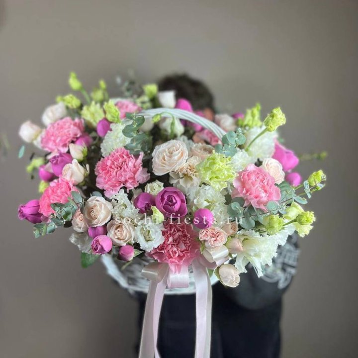 Корзина "Яркая" в Красноярске