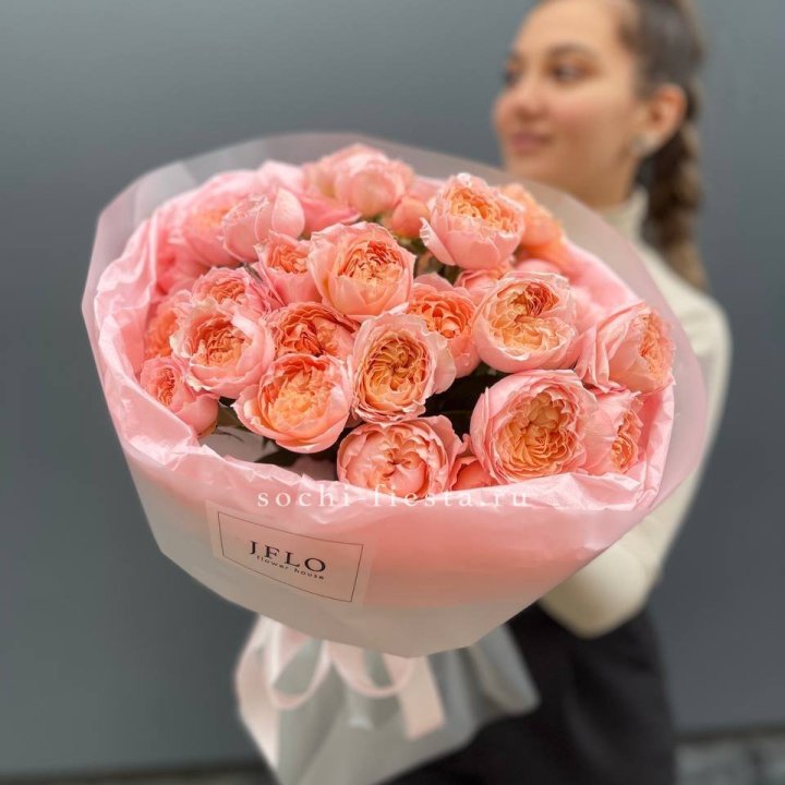 Букет из пионовидных роз Джульетта в Красноярске