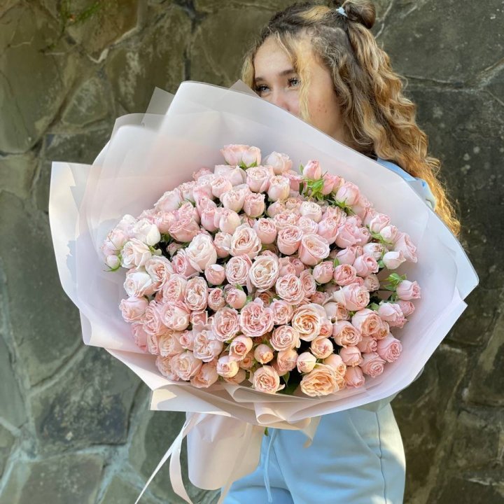 45 роза бомбастик Крем в Красноярске