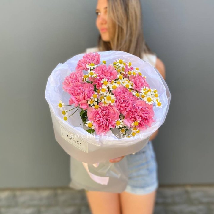 Дуобукет диантусов и ромашек в Красноярске