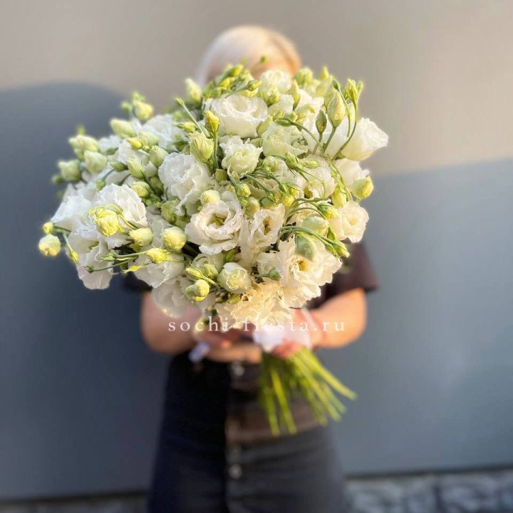 Букет эустом под ленту  в Красноярске