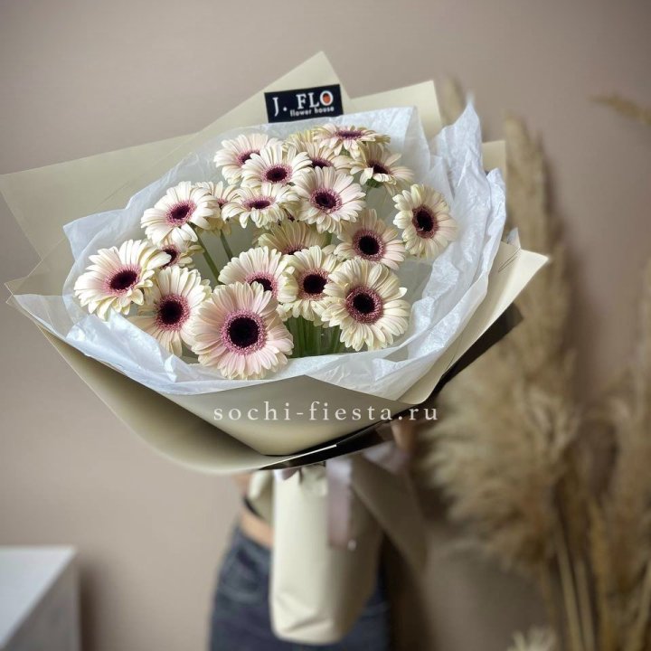 Букет голландских гербер "Свит" в Красноярске