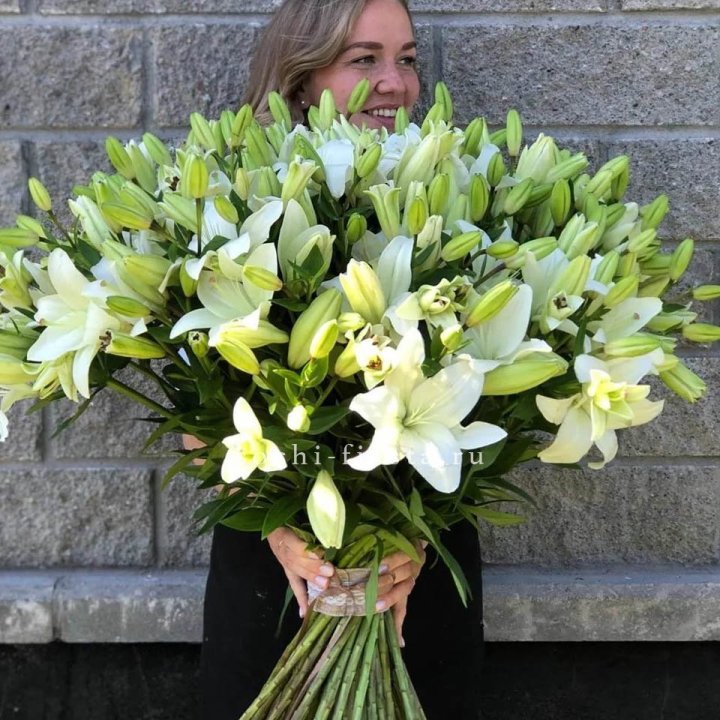 51 лилия в Красноярске
