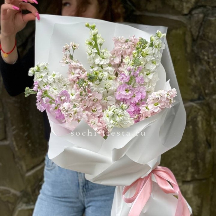 Букет маттиол №1 в Красноярске