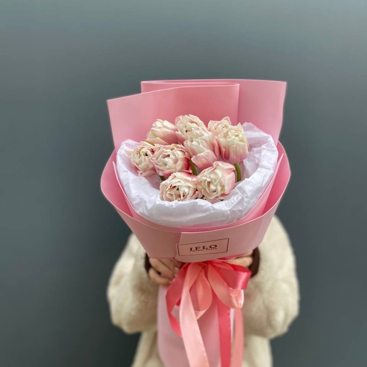 9 нежных тюльпанов в Красноярске