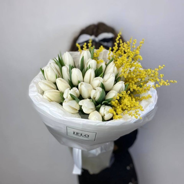 Дуо тюльпан и мимоза в Красноярске