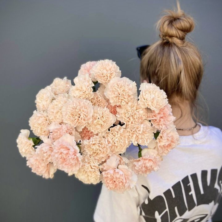 Охапка диантусов  в Красноярске