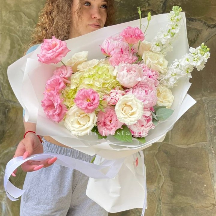 Букет с пионами №3 в Красноярске