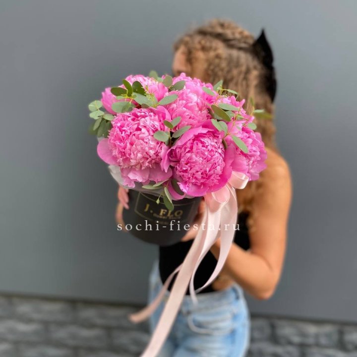 Дизайнерский цилиндр "Фломени" в Красноярске