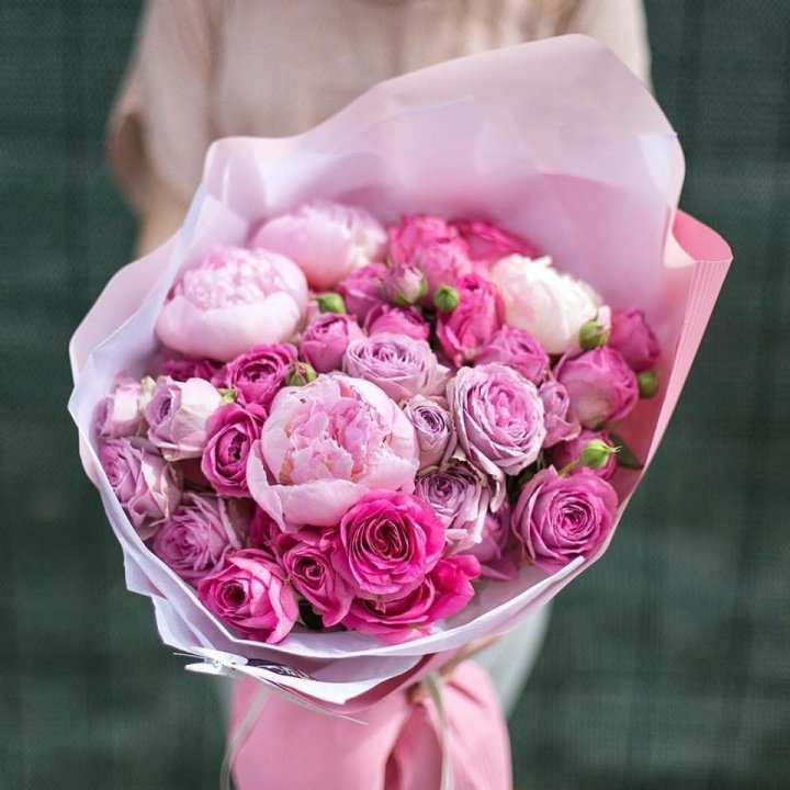 Букет с пионами "Леси" в Красноярске